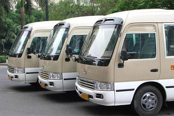 会议租车