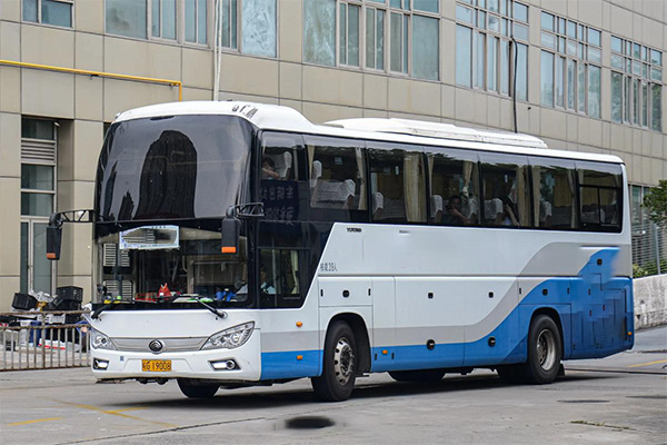 旅游包车